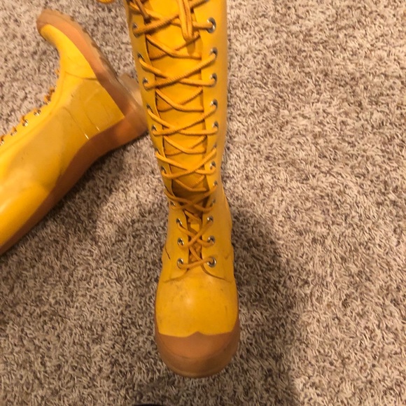 Hunter Boots Yellow Only - Picture 4 of 5